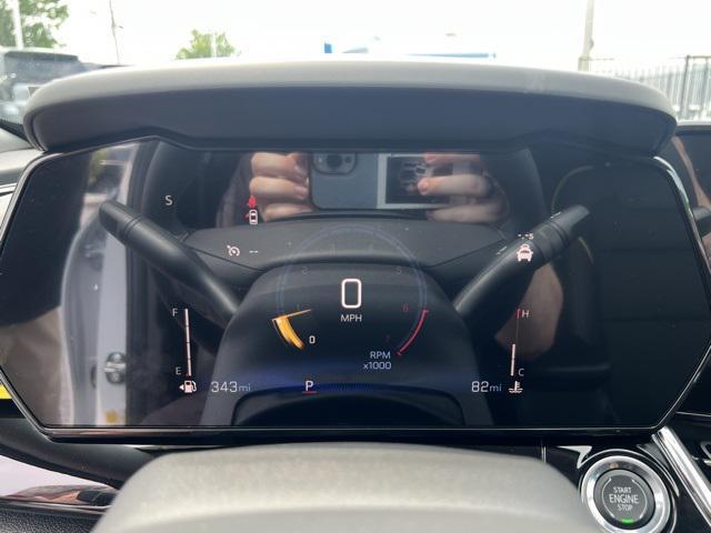 Photo of 2025 Summit White Chevrolet Trax