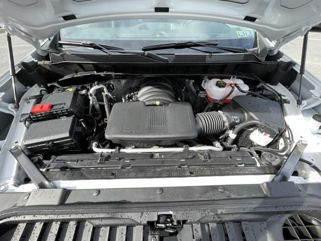 Photo of 2025 Summit White Chevrolet Silverado 1500