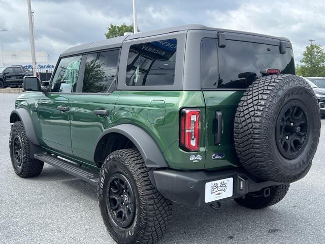 Photo of 2024 Eruption Green Metallic Ford Bronco