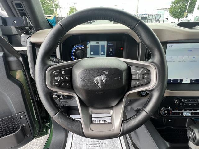 Photo of 2024 Eruption Green Metallic Ford Bronco