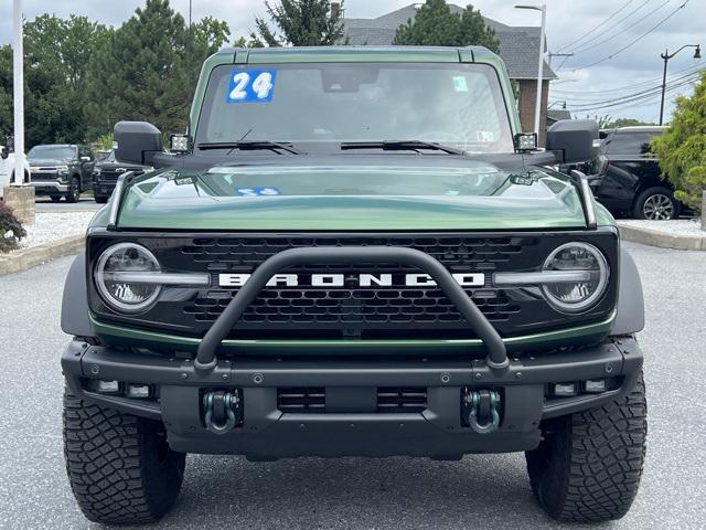 Photo of 2024 Eruption Green Metallic Ford Bronco