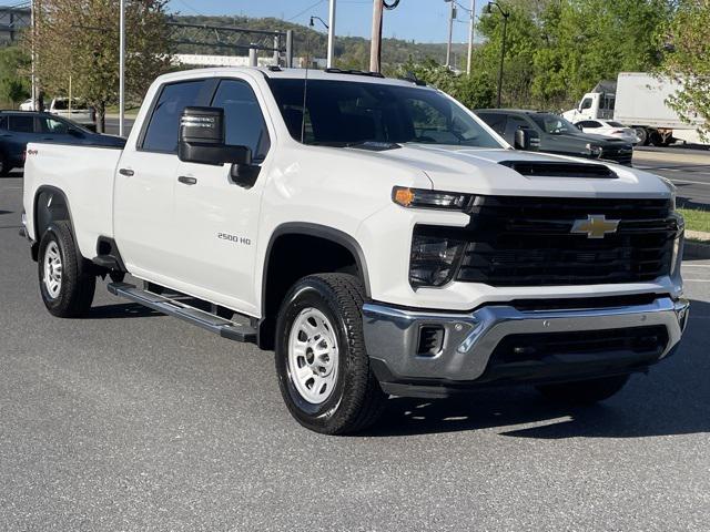 Photo of 2025 Summit White Chevrolet Silverado 2500