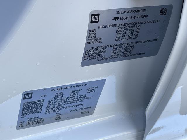 Photo of 2025 Summit White Chevrolet Silverado 2500