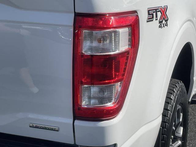 Photo of 2021 Oxford White Ford F-150