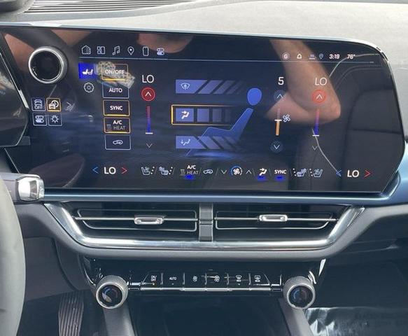 Photo of 2025 Riptide Blue Metallic Chevrolet Equinox EV
