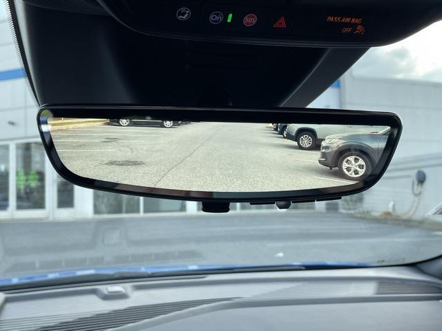 Photo of 2025 Riptide Blue Metallic Chevrolet Equinox EV