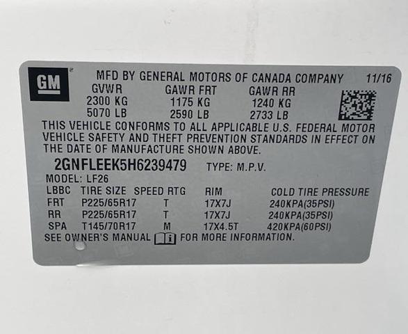 Photo of 2017 Summit White Chevrolet Equinox