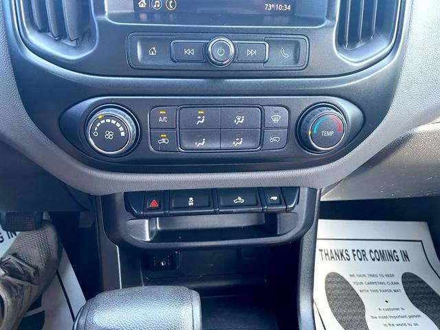 Photo of 2019 Summit White Chevrolet Colorado