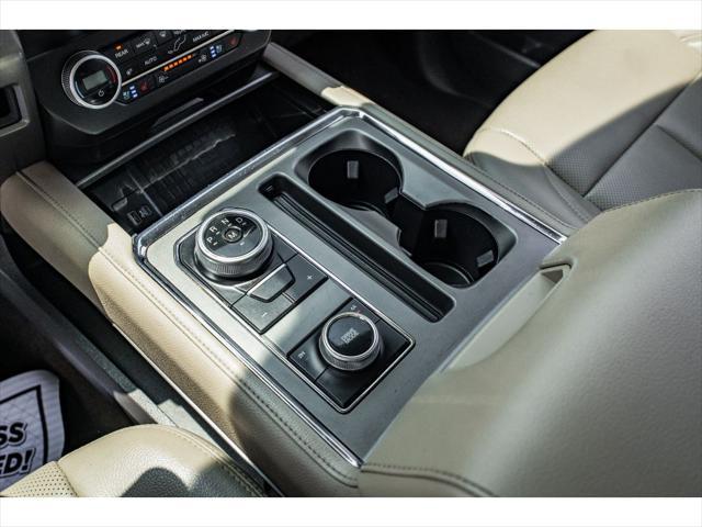 Photo of 2021 Antimatter Blue Metallic Ford Expedition Max