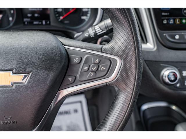 Photo of 2022 Summit White Chevrolet Malibu