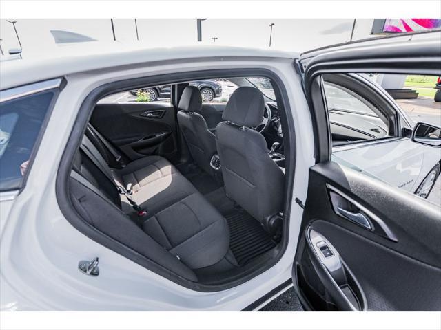 Photo of 2022 Summit White Chevrolet Malibu