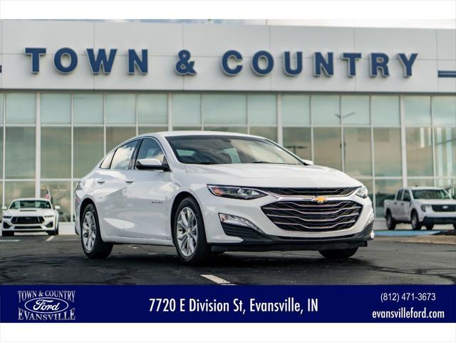 Photo of 2022 Summit White Chevrolet Malibu