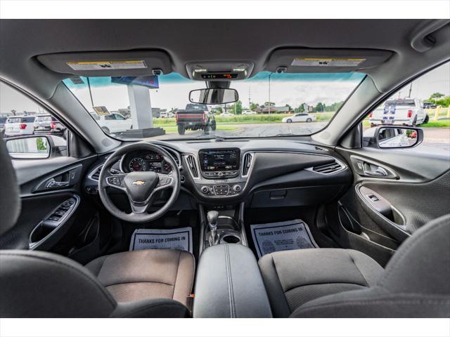 Photo of 2022 Summit White Chevrolet Malibu