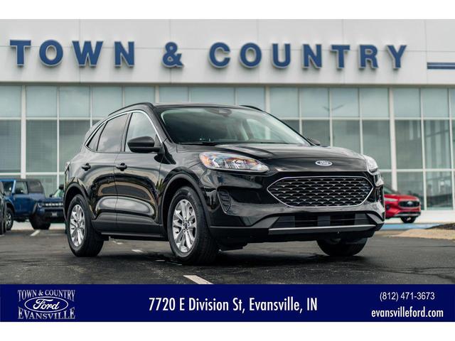 Photo of 2022 Agate Black Metallic Ford Escape