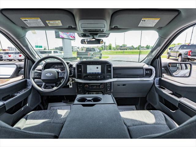 Photo of 2023 Iconic Silver Metallic Ford F-150