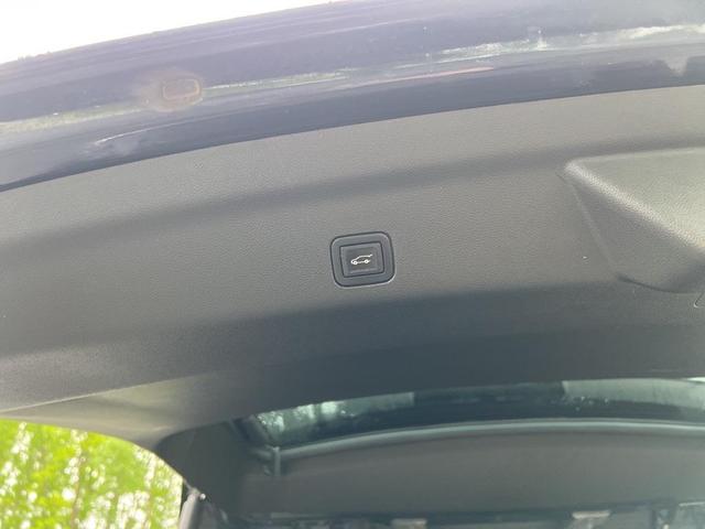 Photo of 2021 Midnight Blue Metallic Chevrolet Tahoe