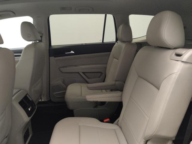 Photo of 2021 Tourmaline Blue Metallic Volkswagen Atlas