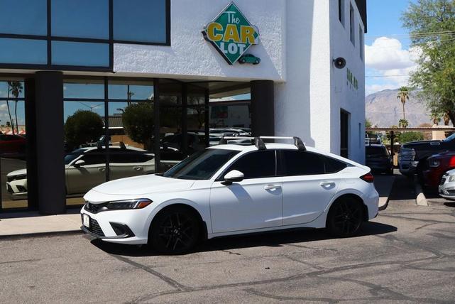 Photo of 2022 Platinum White Pearl Honda Civic