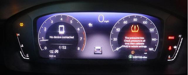 Photo of 2022 Platinum White Pearl Honda Civic