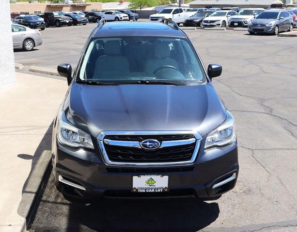 Photo of 2017 Dark Gray Metallic Subaru Forester