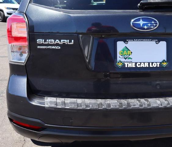 Photo of 2017 Dark Gray Metallic Subaru Forester