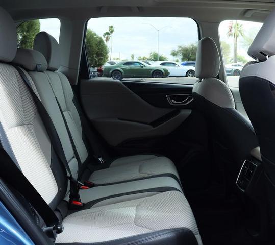 Photo of 2021 Horizon Blue Pearl Subaru Forester