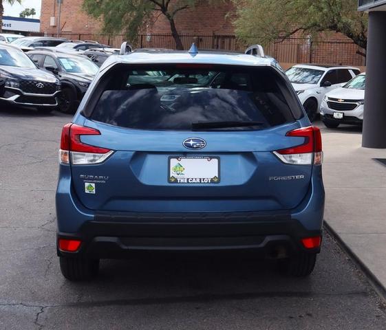 Photo of 2021 Horizon Blue Pearl Subaru Forester