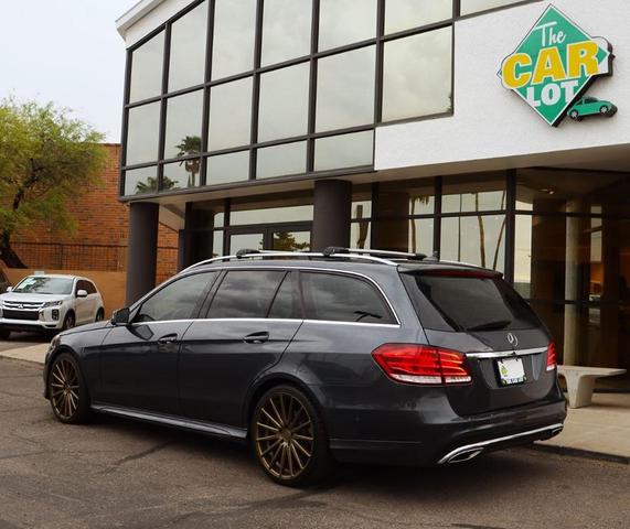 Photo of 2014 Steel Gray Metallic Mercedes-Benz E-Class