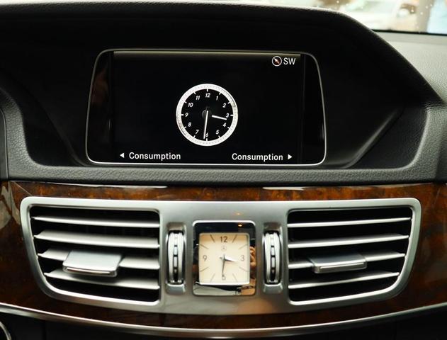 Photo of 2014 Steel Gray Metallic Mercedes-Benz E-Class