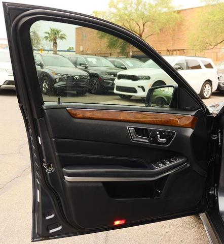 Photo of 2014 Steel Gray Metallic Mercedes-Benz E-Class