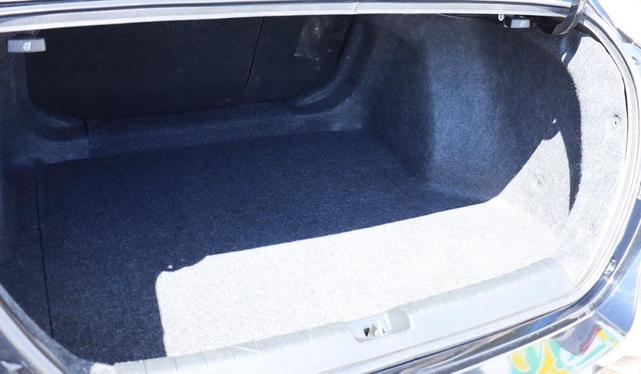 Photo of 2022 Crystal Black Pearl Honda Insight