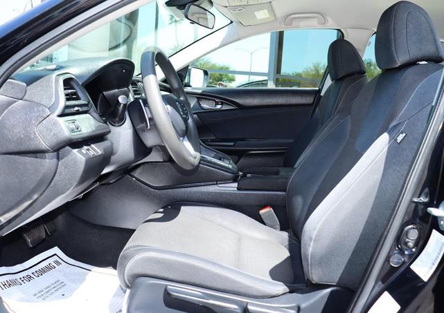Photo of 2022 Crystal Black Pearl Honda Insight