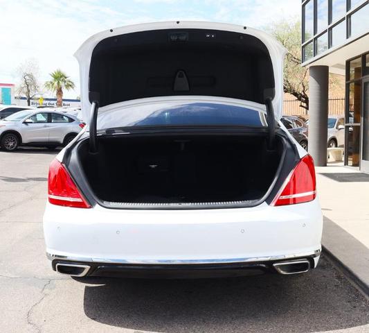 Photo of 2018 Casablanca White Genesis G90