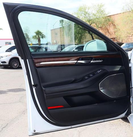 Photo of 2018 Casablanca White Genesis G90