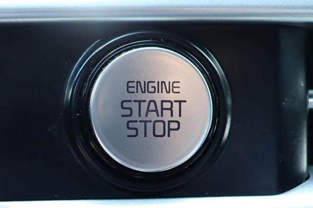 Photo of 2022 Wolf Gray Kia K5