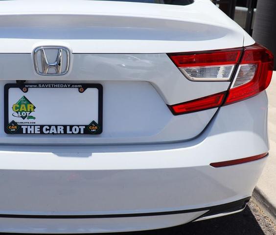 Photo of 2020 Platinum White Pearl Honda Accord