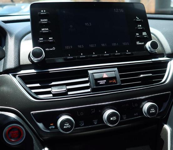 Photo of 2020 Platinum White Pearl Honda Accord