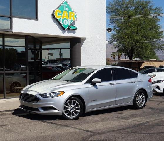 Photo of 2017 Ingot Silver Ford Fusion Hybrid