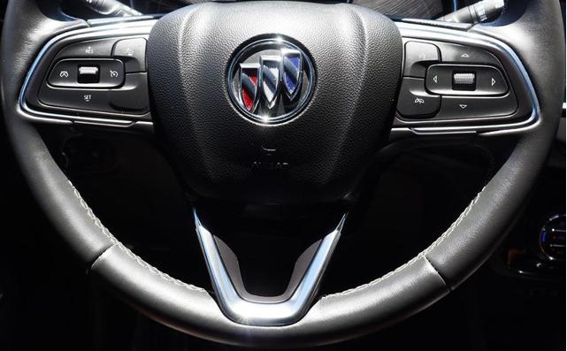 Photo of 2023 Moonstone Gray Metallic Buick Encore GX