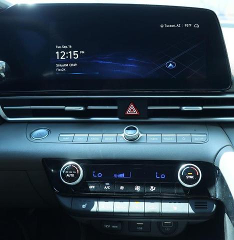 Photo of 2023 Onyx Black Hyundai ELANTRA