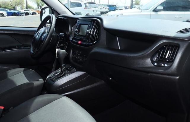 Photo of 2019 Bright White RAM ProMaster City
