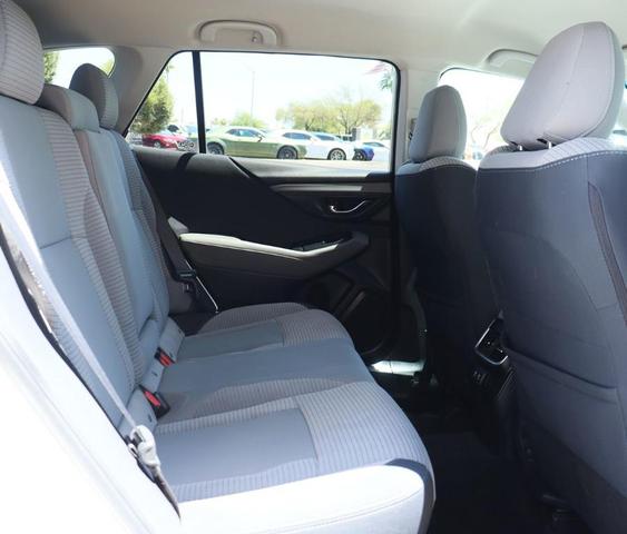 Photo of 2022 Crystal White Pearl Subaru Outback