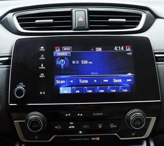 Photo of 2022 Platinum White Pearl Honda CR-V