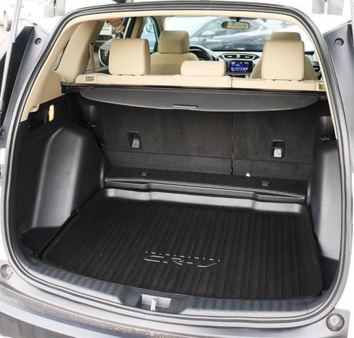 Photo of 2022 Platinum White Pearl Honda CR-V