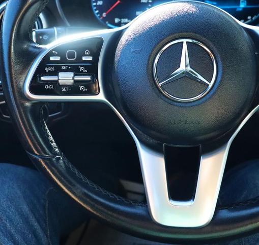 Photo of 2021 Polar White Mercedes-Benz C-Class