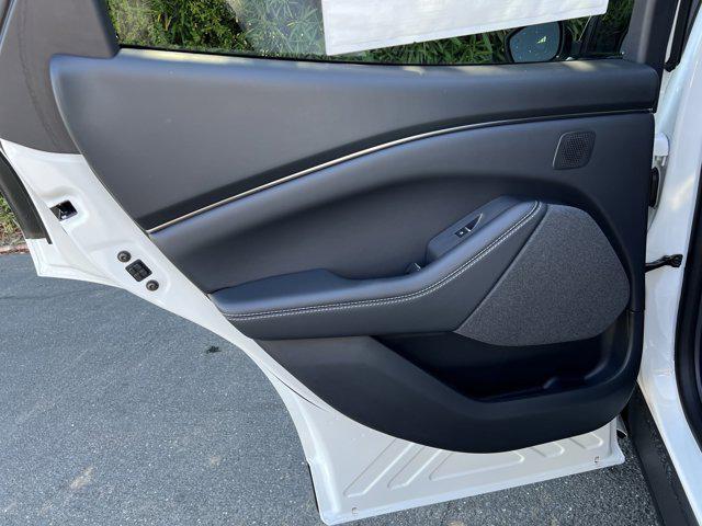 Photo of 2025 Star White Metallic Tri-Coat Ford Mustang Mach-E