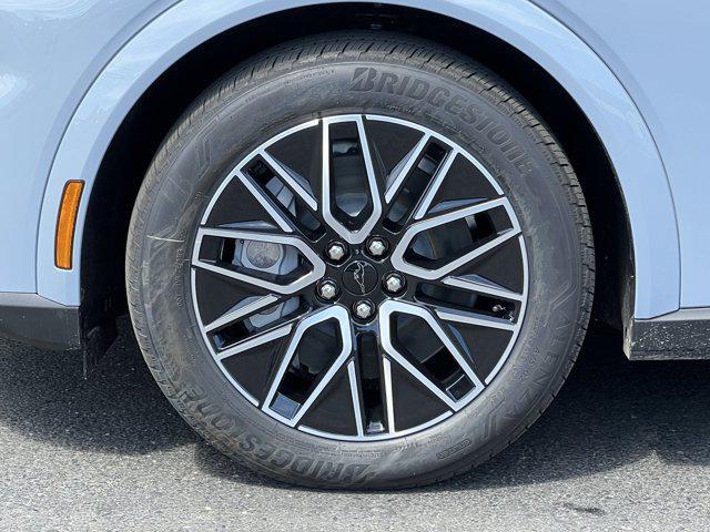 Photo of 2025 Glacier Gray Metallic TriCoat Ford Mustang Mach-E
