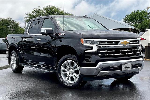 Photo of 2023 Black Chevrolet Silverado 1500