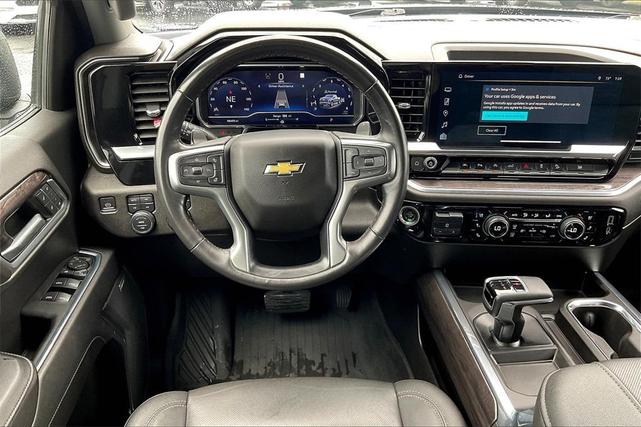 Photo of 2023 Black Chevrolet Silverado 1500