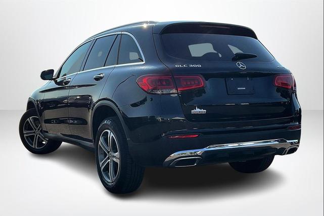 Photo of 2022 Black Mercedes-Benz GLC 300